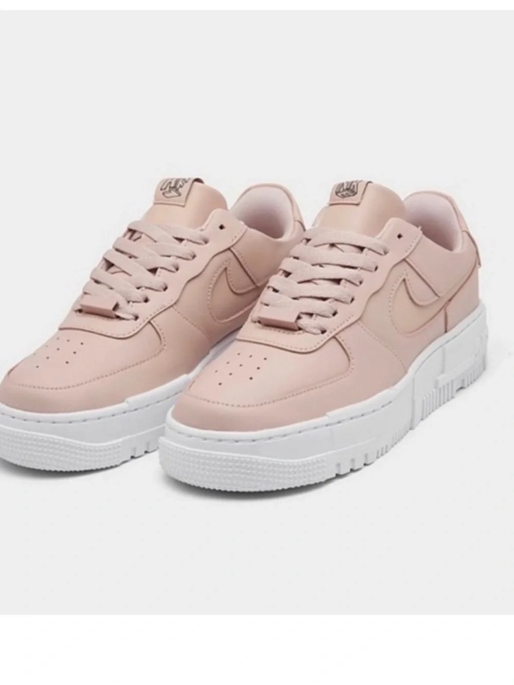 Nike Air Force 1 Low Pixel Pink size 10.5 Streetwear casual
